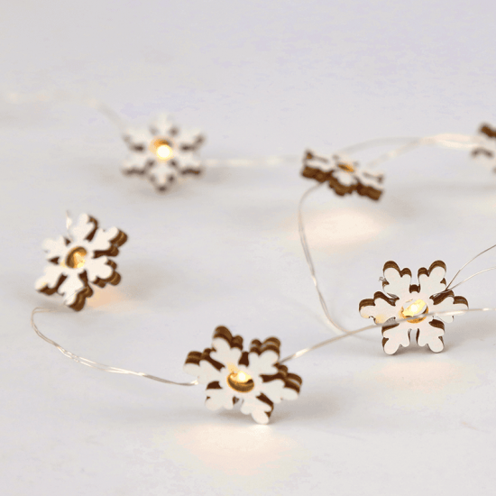 ^ "WOODEN SNOWFLAKE" 10 LED ΛΑΜΠ. ΣΕΙΡΑ ΜΠΑΤ.(2xAA),WW, ΑΣΗΜΙ ΚΑΛ. ΧΑΛΚ.,IP20, 90+30cm,ΔΙΑΦ ΚΑΛ ΤΡΟΦ