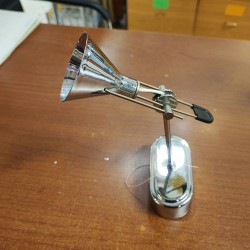 Επίτοιχο προβολάκι-προσφορά